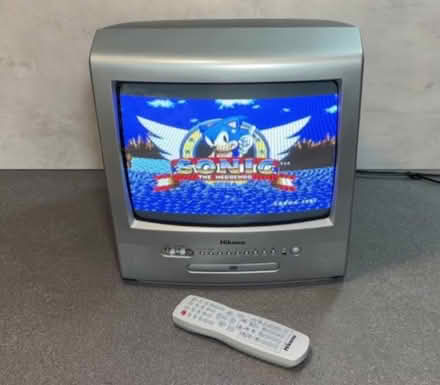 Photo of free Hikona tv dvd combo (Croydon) #1