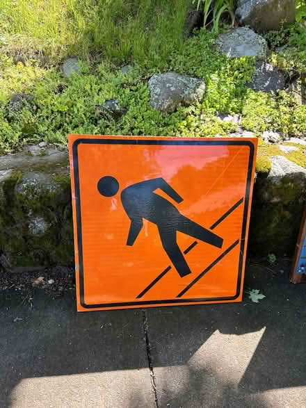 Photo of free Pedestrian sign (Newton Lower Falls) #1