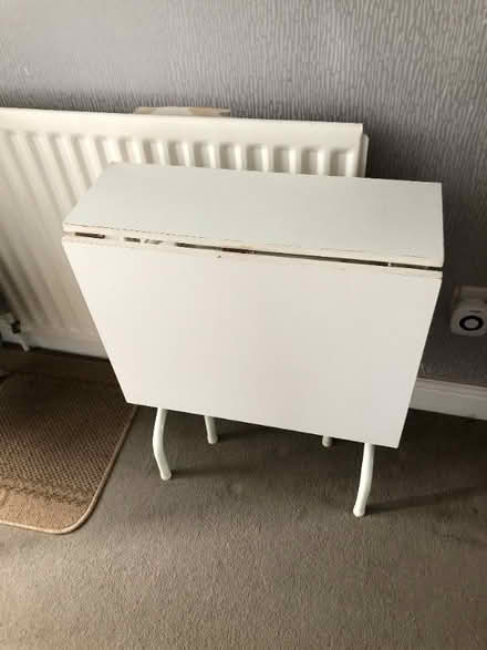 Photo of free White Drop leaf Table (Hinckley LE10) #1
