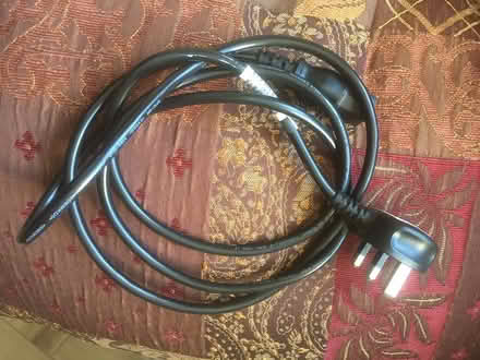 Photo of free Sony Bravia TV (Cobham, KT11) #3