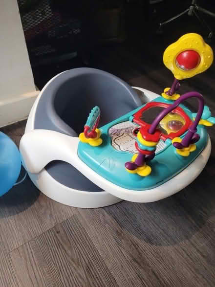 Photo of free Mamas and papas baby seat (Sale M33) #1