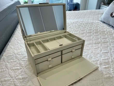 Photo of free Jewellery Box (Carlyon Bay) #2