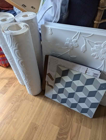 Photo of free DIY/Decorating Supplies (Walworth SE17) #1