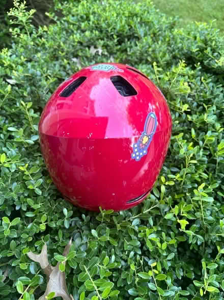 Photo of free Bontrager Jet Wavecel helmet #2 (Robbinsville, NJ) #3