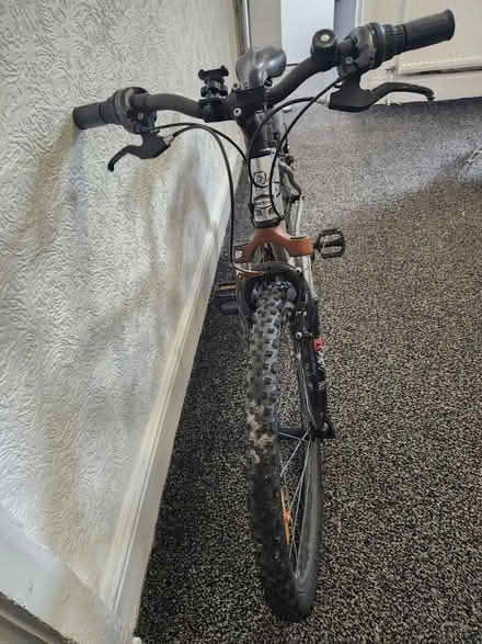 Photo of free Medium size Bike (M6) #3
