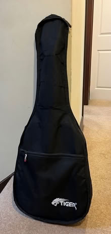 Photo of free 3/4 size nylon-string guitar (Charlton OX12) #2