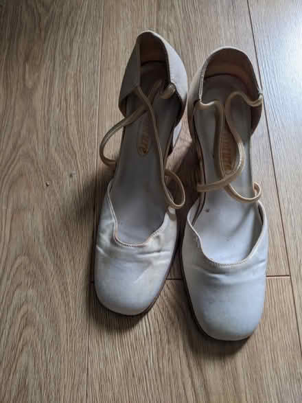 Photo of free High heel shoes - size 4 (Woking GU22) #2