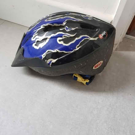 Photo of free Child's cycle/scooter helmet (Great Kimble. HP17) #3