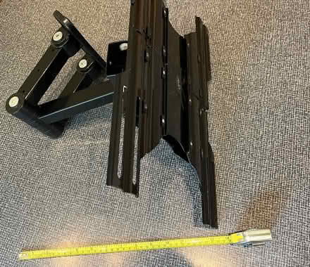 Photo of free TV wall bracket (Kendal LA9) #2