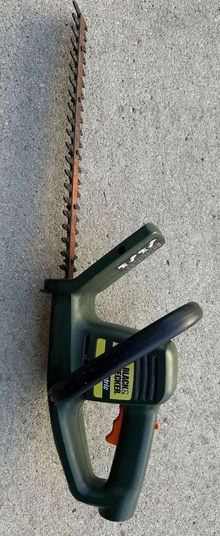 Photo of free 16" Electric Trimmer (Ann Arbor, near Arborland Mall) #2