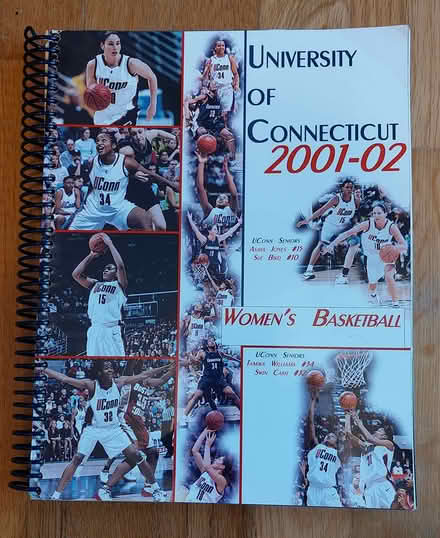 Photo of free UConn 2001-2002 Women's BB almanac (Hamden) #1