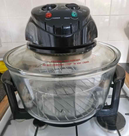 Photo of free Halogen oven (Stradbroke S13) #1