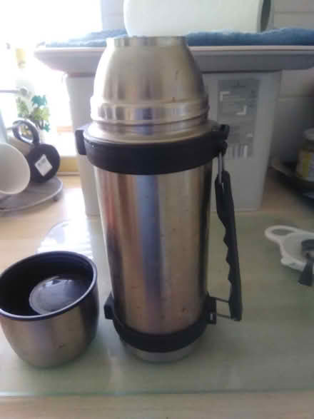 Photo of free flask (CH64) #1