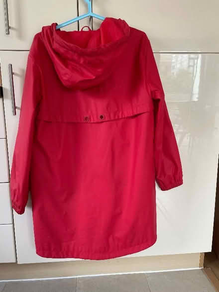 Photo of free Red raincoat (Elephant and castle SE1) #2
