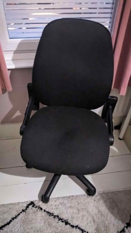 Photo of free Black office chair (Canning Town E13) #4