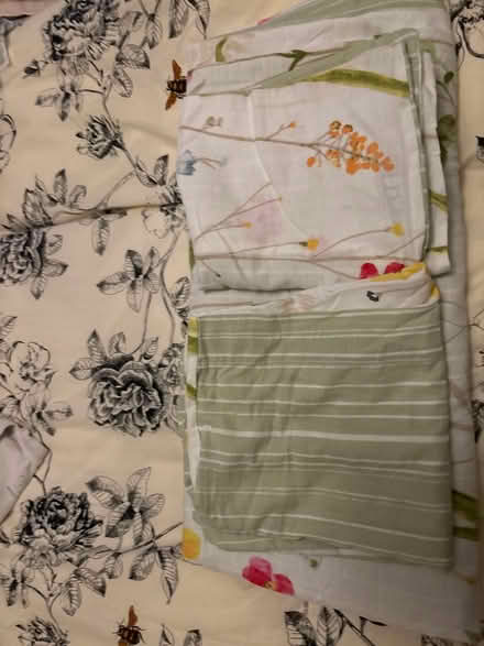 Photo of free Quilt cover and two pillowcases (Horsham) #2