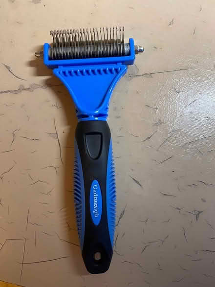 Photo of free Deshedding brush for dogs (New Marston OX3) #2