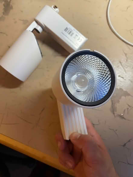 Photo of free LED Spotlights (New Marston OX3) #2