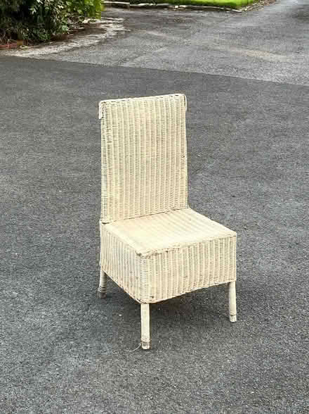 Photo of free Old painted wicker chair (Harrogate HG2) #2