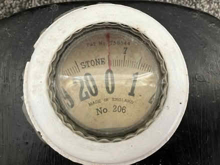 Photo of free Vintage Bathroom weighing Scales (Kendal LA9) #2