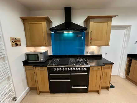 Photo of free Britannia Range cooker and cooker hood (Solihull B91) #1
