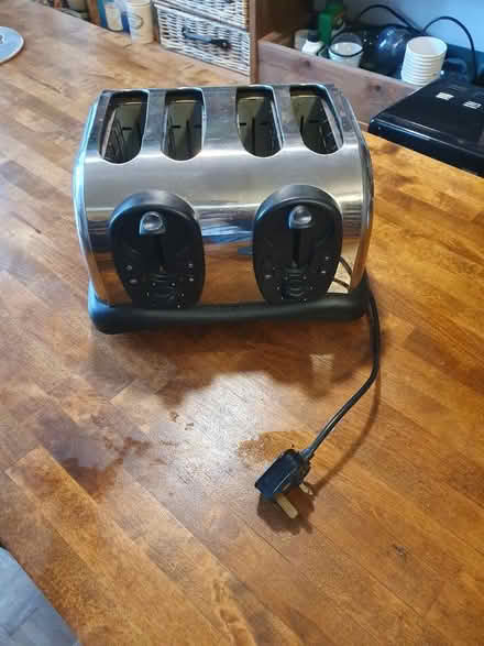 Photo of free Toaster (Chalford Hill) #1