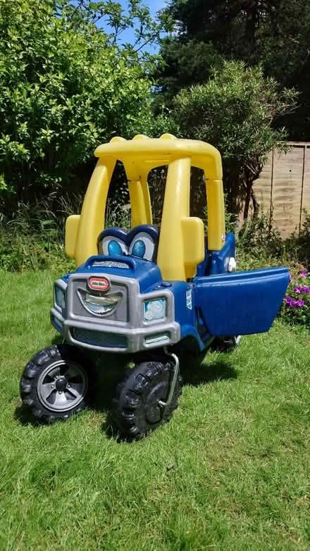 Photo of free Little Tikes Car (Tonbridge) #1
