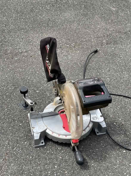 Photo of free Miter saw (Near Echo Lake in Snohomish) #1