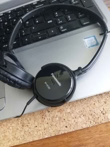 Photo of free Panasonic noise cancelling headphones RP-HC101 (Bancroft MK13) #1