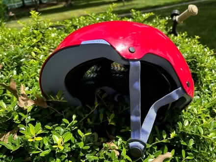 Photo of free Bontrager Jet Wavecel youth helmet (Robbinsville, NJ) #1
