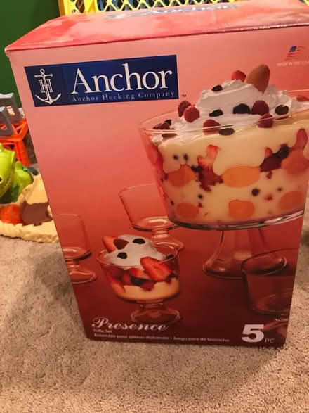 Photo of free Trifle set (Leedom, Ridley park) #1