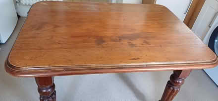 Photo of free Oak table (North Holmwood) #4