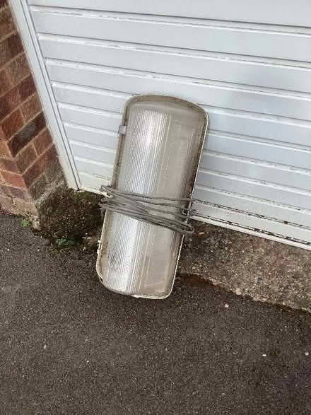 Photo of free Head of a sodium street lamp (Braughing SG11) #1