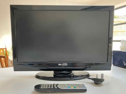 Photo of free 21” television-DVD player (North Hinksey OX2) #1