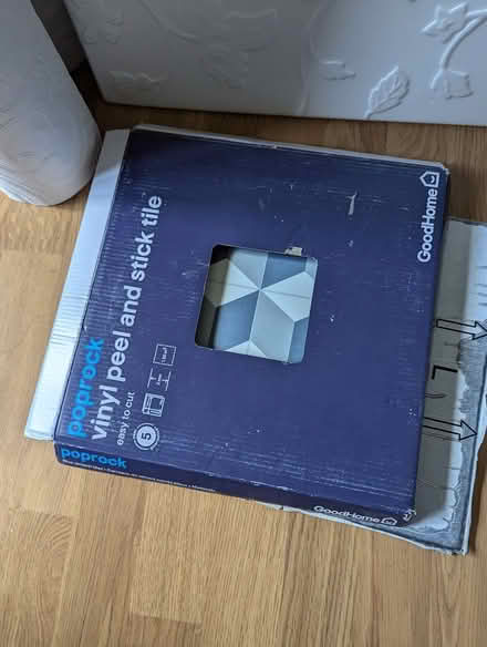 Photo of free DIY/Decorating Supplies (Walworth SE17) #2