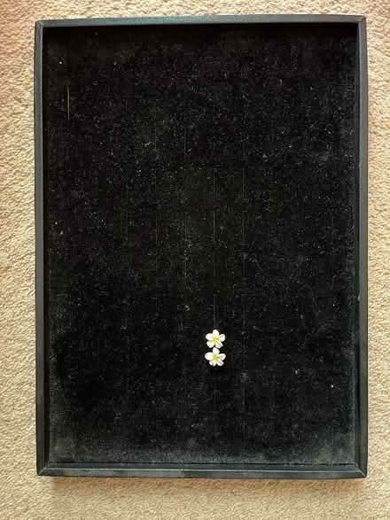 Photo of free Jewellery display (Chingford Mount E4) #1