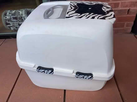 Photo of free Cat litter boxes and feeding bowl (E9) #4