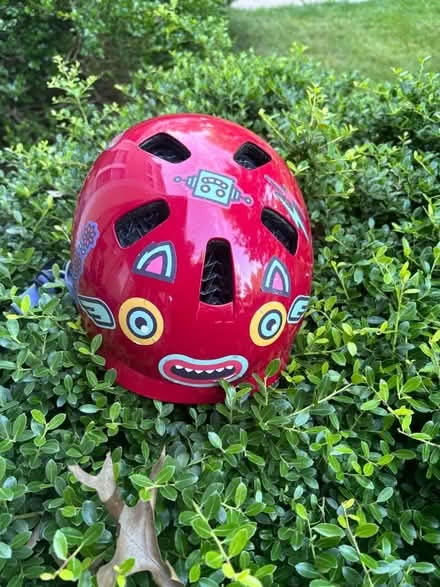 Photo of free Bontrager Jet Wavecel helmet #2 (Robbinsville, NJ) #1
