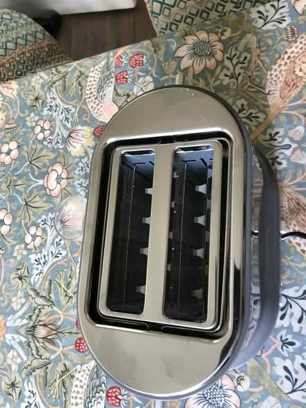 Photo of free Toaster (Knighton LD7) #2