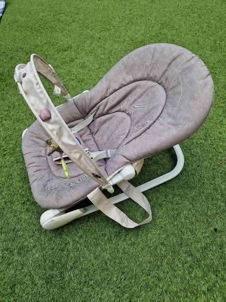 Photo of free Baby seat (High Barnet EN5) #1