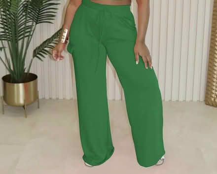 Photo of free Women’s pants (Nw) #2