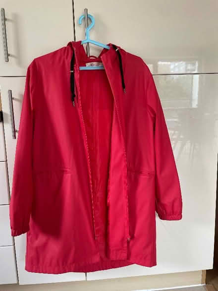 Photo of free Red raincoat (Elephant and castle SE1) #1