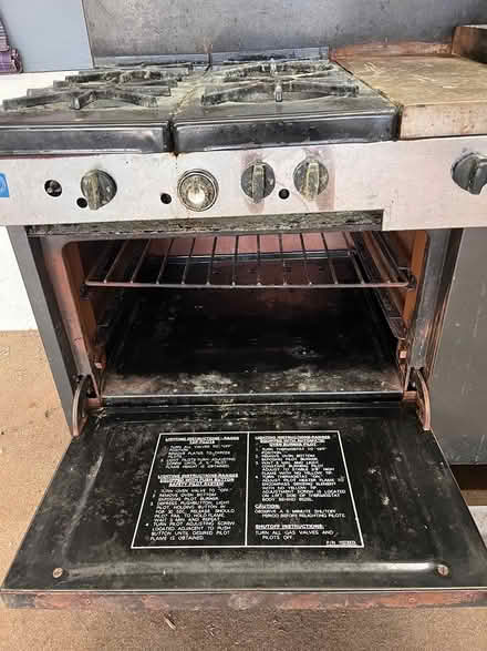 Photo of free Commercial oven (Crystal Lake, Il) #4