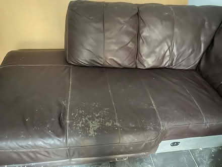 Photo of free Corner leather sofa (SL3) #2