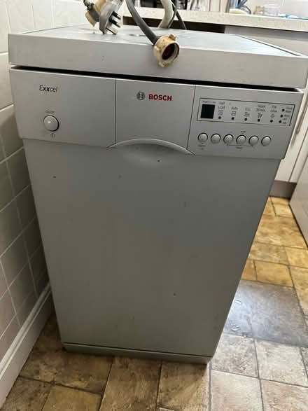 Photo of free Dishwasher (DA9) #1