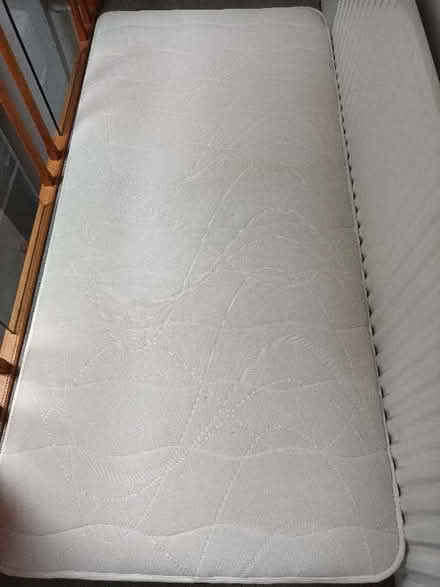 Photo of free Single pocket Sprung Mattress (Simmondley SK13) #1