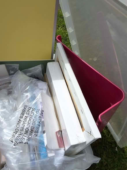 Photo of free Big box of Art Supplies (East Kilbride) #4