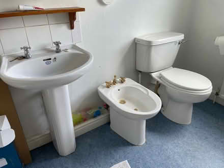 Photo of free Bathroom Suites (Oldfield park) #1