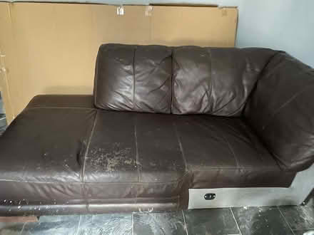 Photo of free Corner leather sofa (SL3) #3