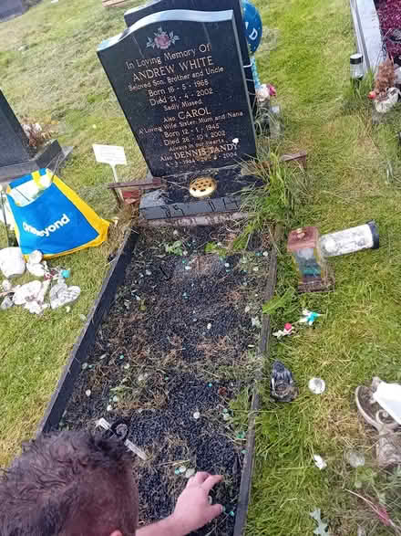 Photo of small black stones (Moortown) #1